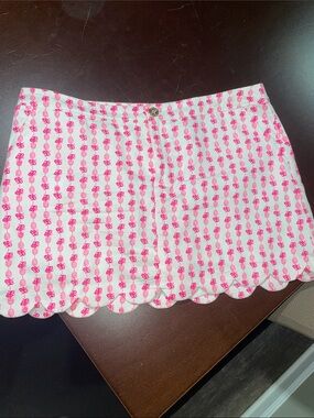 Lilly Pulitzer Pink pineapple scalloped Mini Skirt with shorts attached 🩷🍍